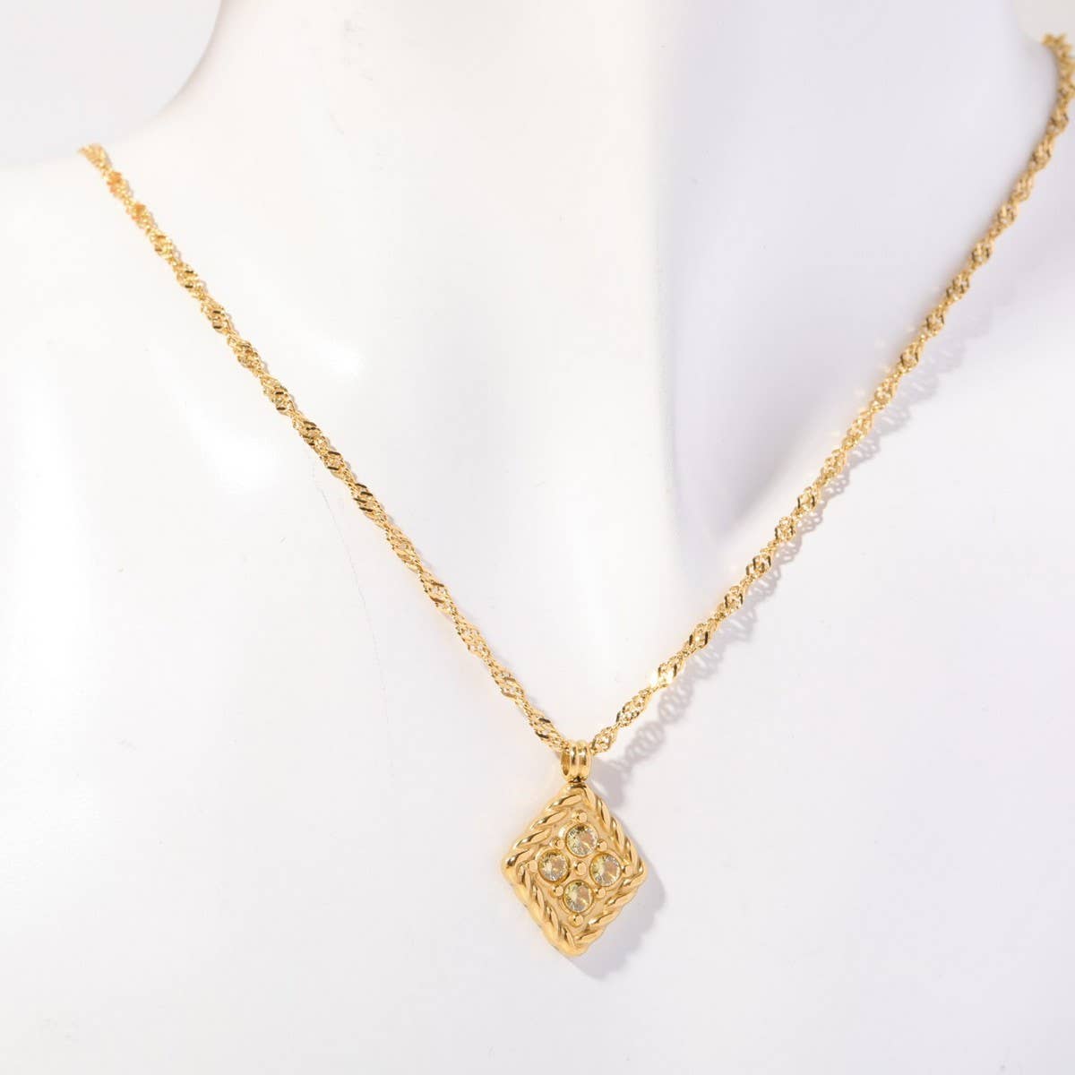 STAINLESS STEEL DECEMBER BIRTHSTONE NECKLACE_CWMM3920