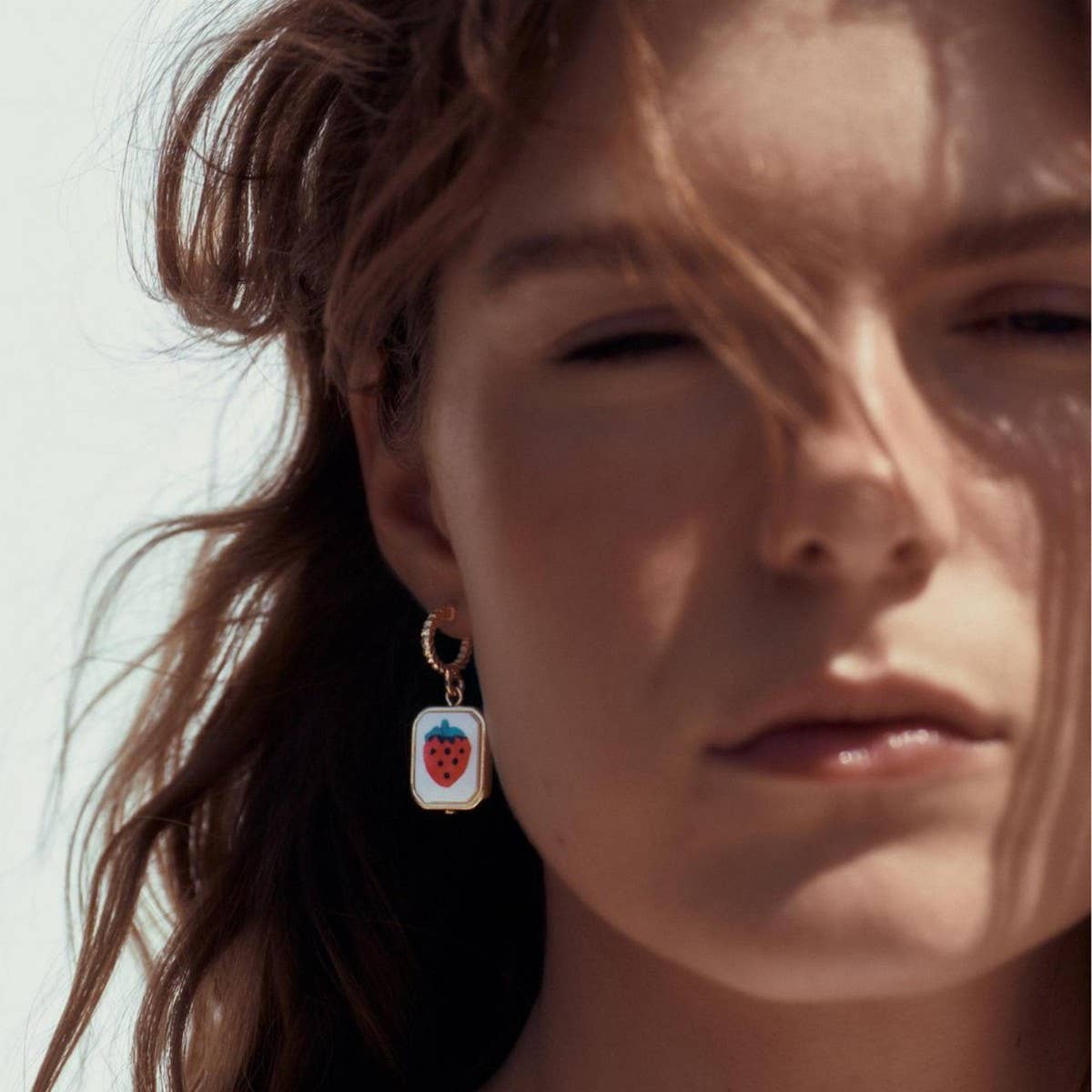 Strawberry Square Earrings Copper Plated_CWAJE4987