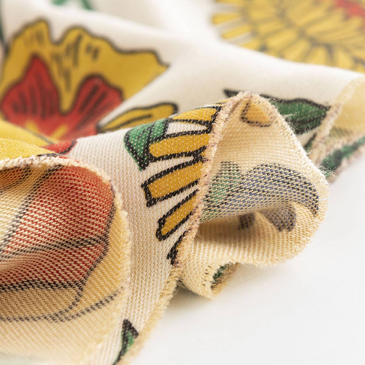 RETRO CLIP-ON LARGE FLOWER WARM SHORT BEARD SCARF_CWASC0487