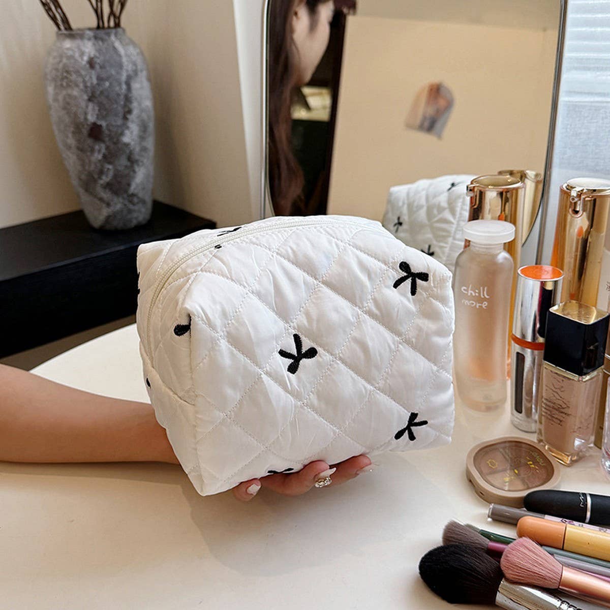 NEW ARRIVAL BOWKNOT HAND-HELD COSMETIC BAG_CWAB4370