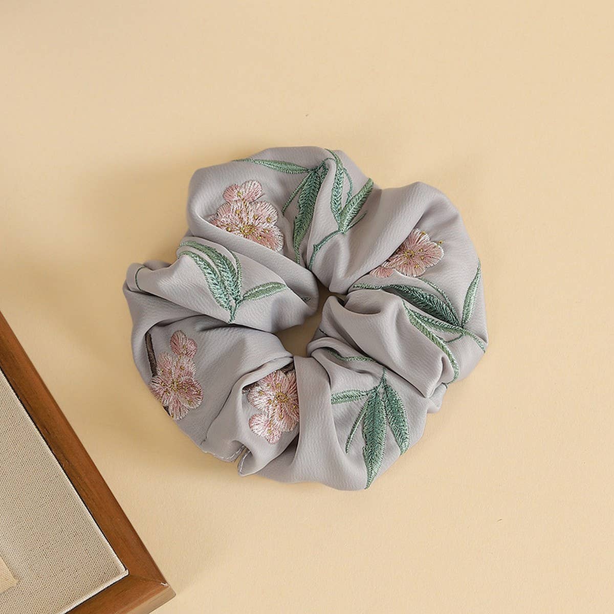 Oleander Embroidered Hair Tie for Hanfu & Qipao_CWAHA5410