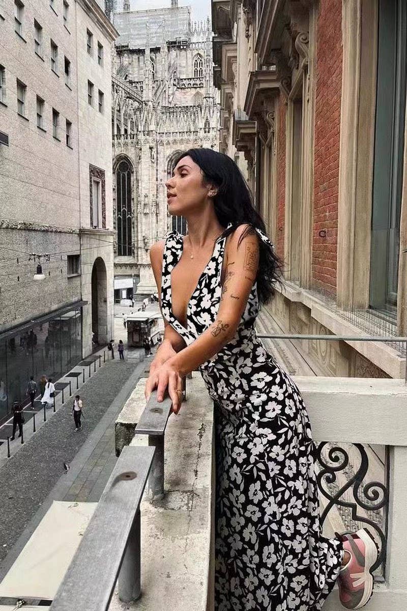 CWDMD5988_SUMMER V-NECK LACE-UP SEXY SWING DRESS