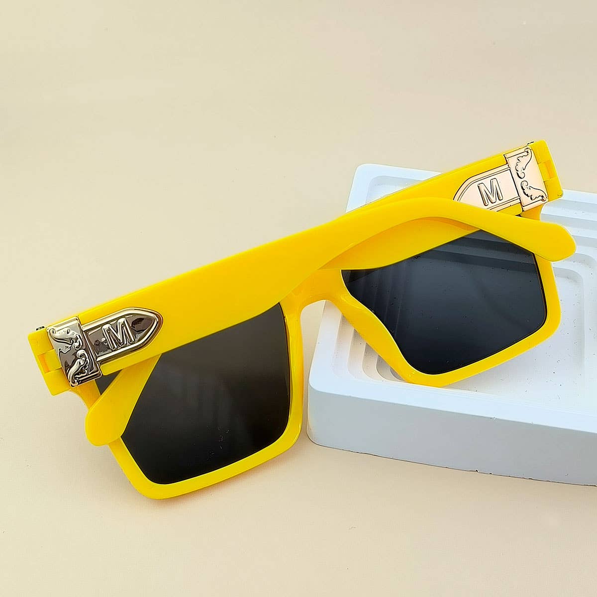 BOX RETRO SUNGLASSES_CWASG0133