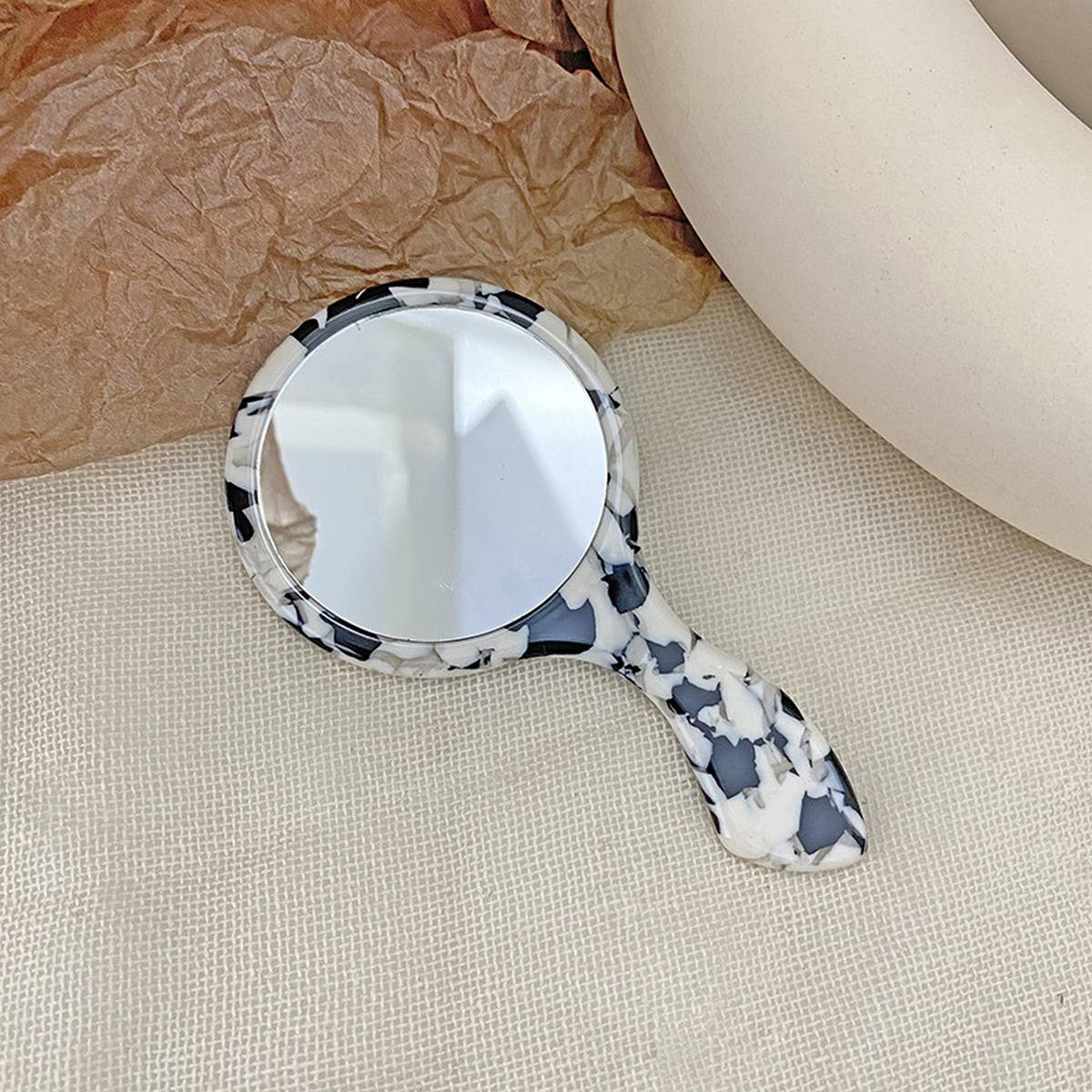 Retro Style Geometric Handheld Makeup Mirror_CWMM6397