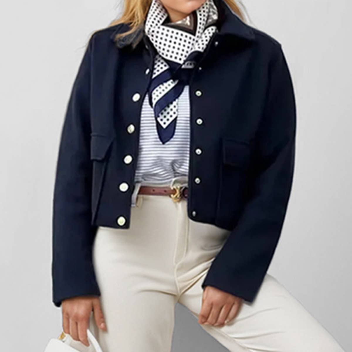 SOLID COLOR SINGLE BREASTED LAPEL SHORT COAT