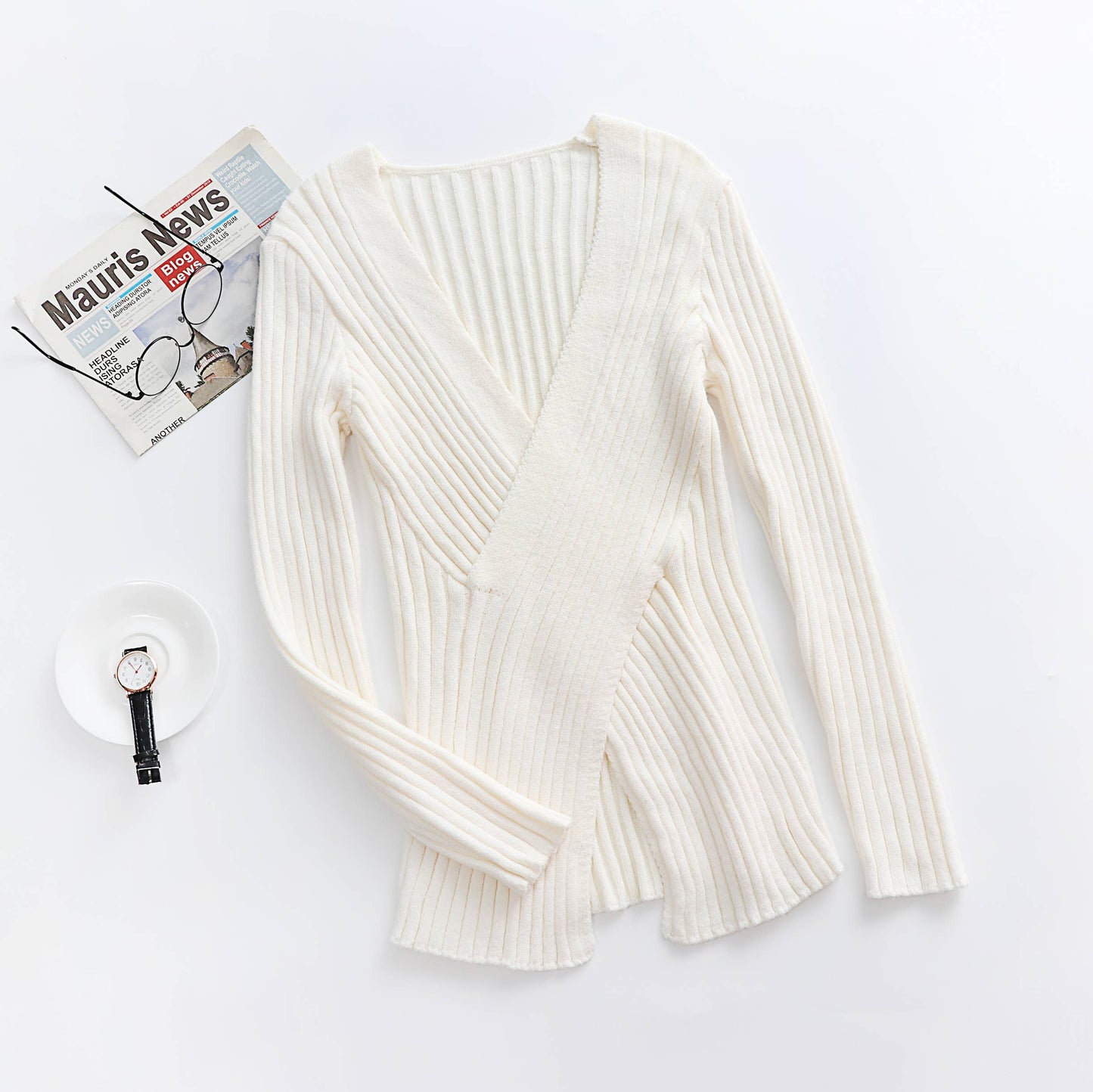 V-NECK PULLOVER CROSS SWEATER SWEATER
