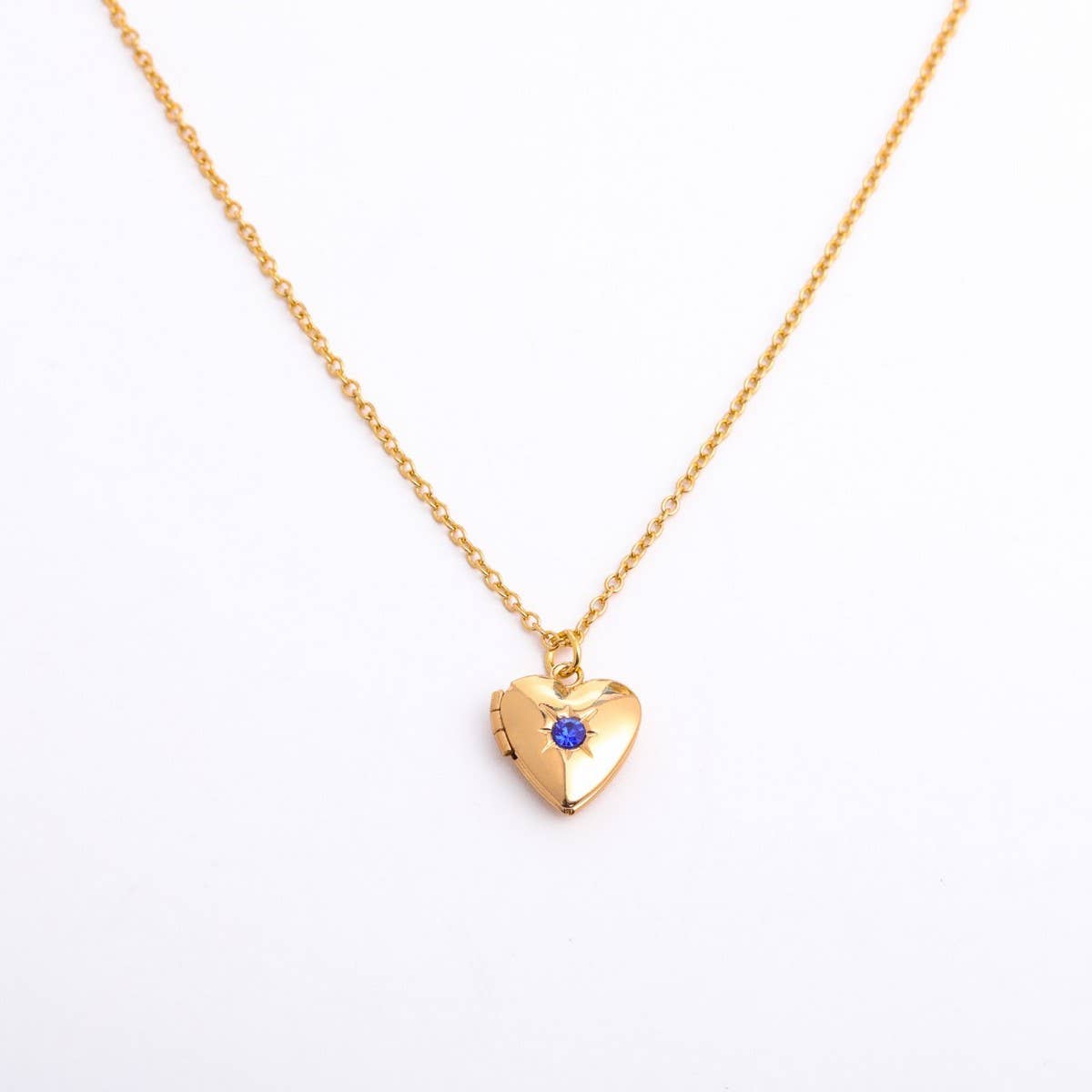 NEW DECEMBER BIRTHSTONE HEART NECKLACE