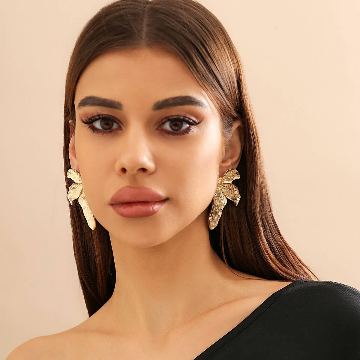 VINTAGE LEAF DESIGN EARRINGS FASHIONABLE EARRINGS