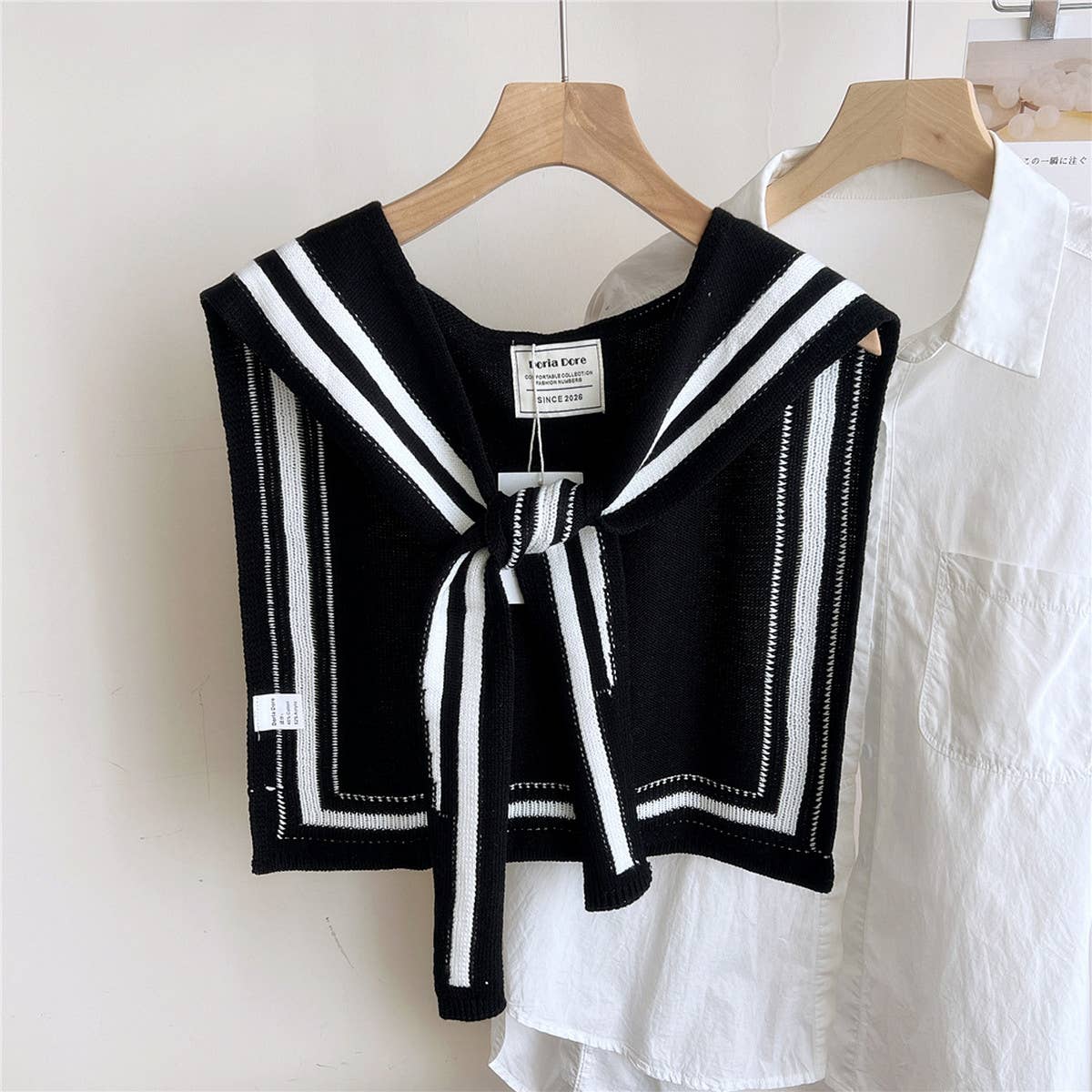 DOUBLE ROW STRIPED FRAME KNITTED SHAWL