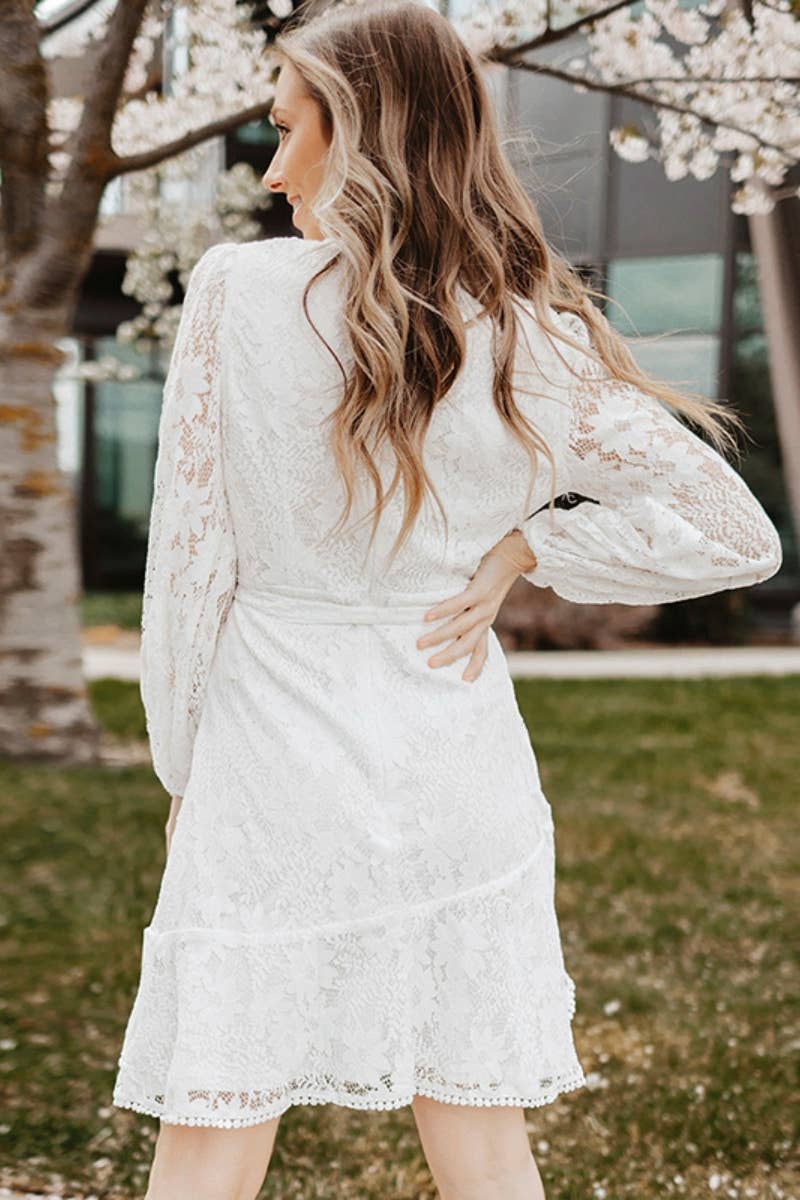 CWDSD6589_LACE DEEP V PATCHWORK LACE-UP DRESS SHORT