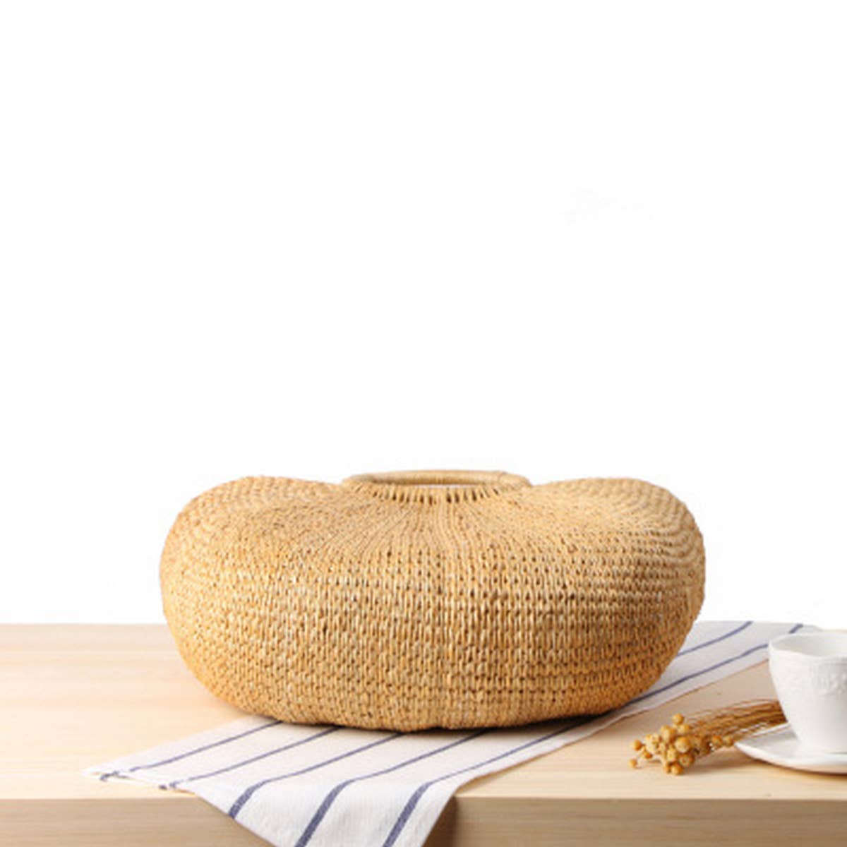 PORTABLE SEMI-CIRCLE WOOL BALL WOVEN BAG_CWAB2117