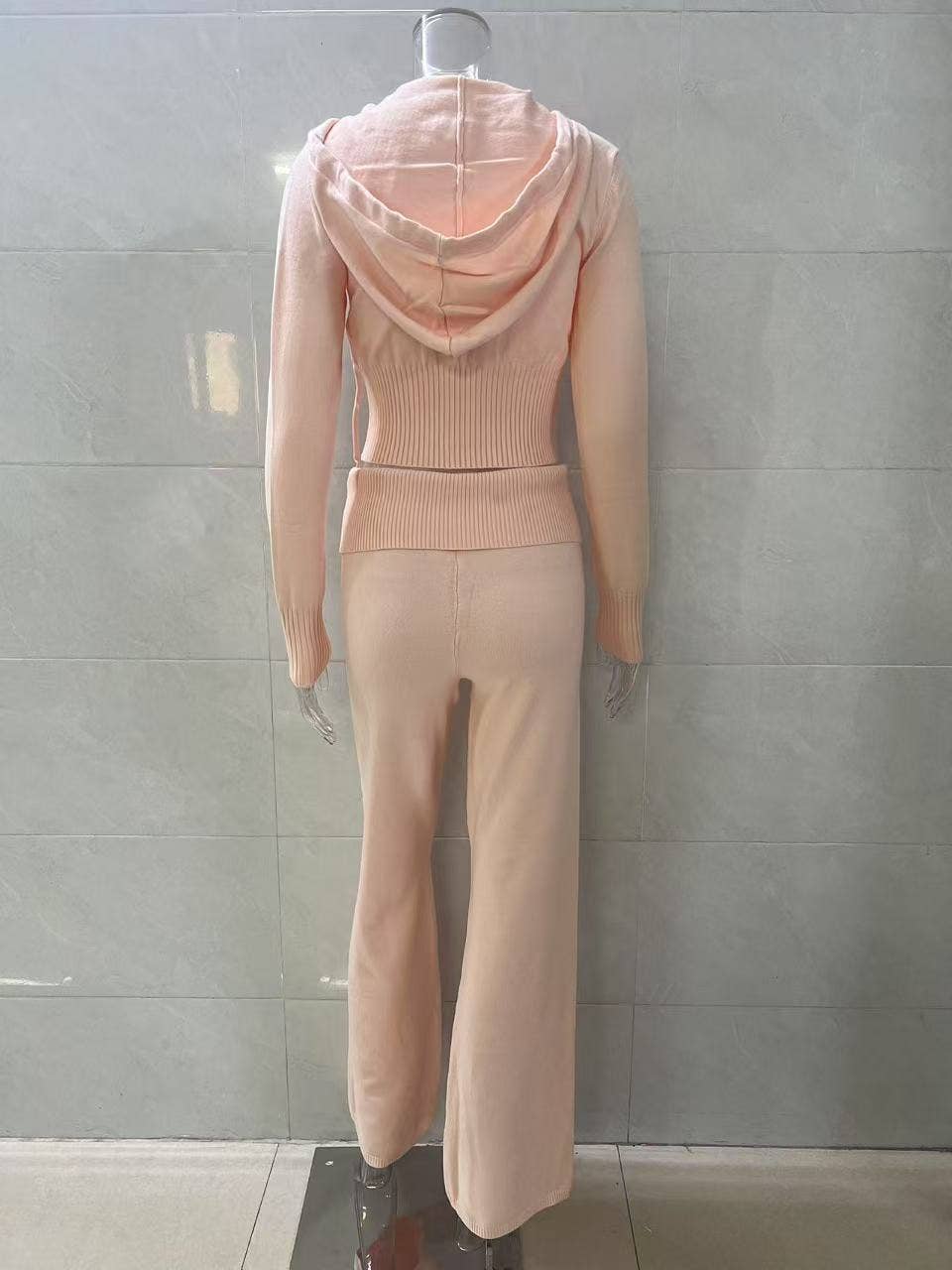 Two-piece sport zippered hooded top trousers set