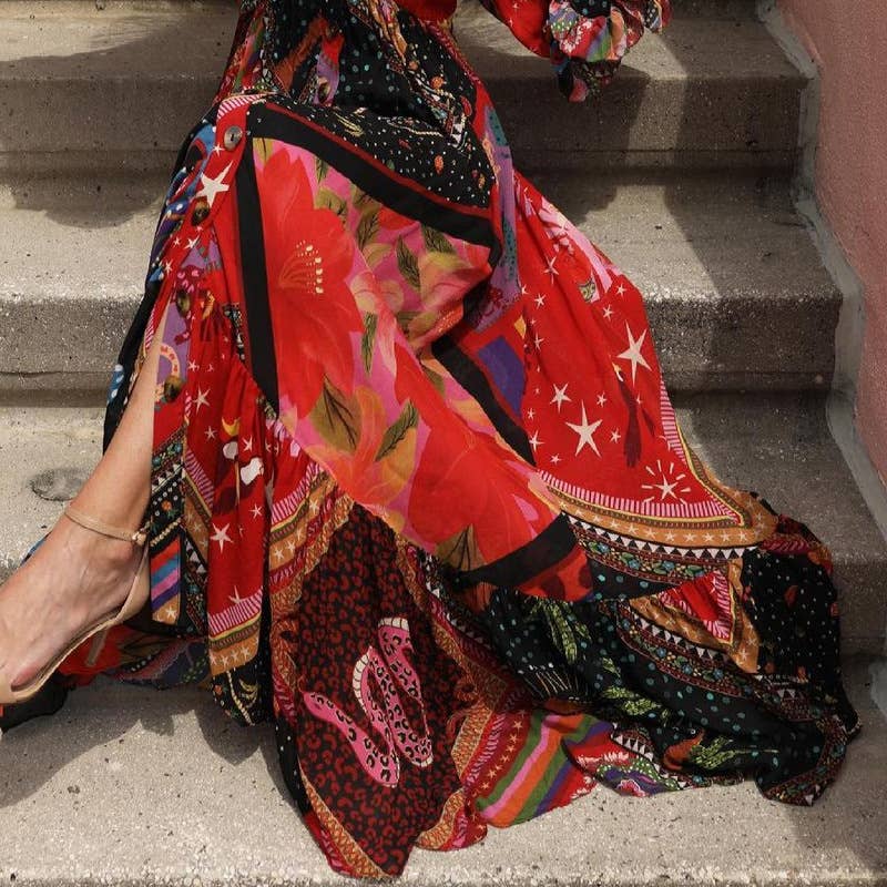 V-neck long-sleeved Bohemian-style long dress