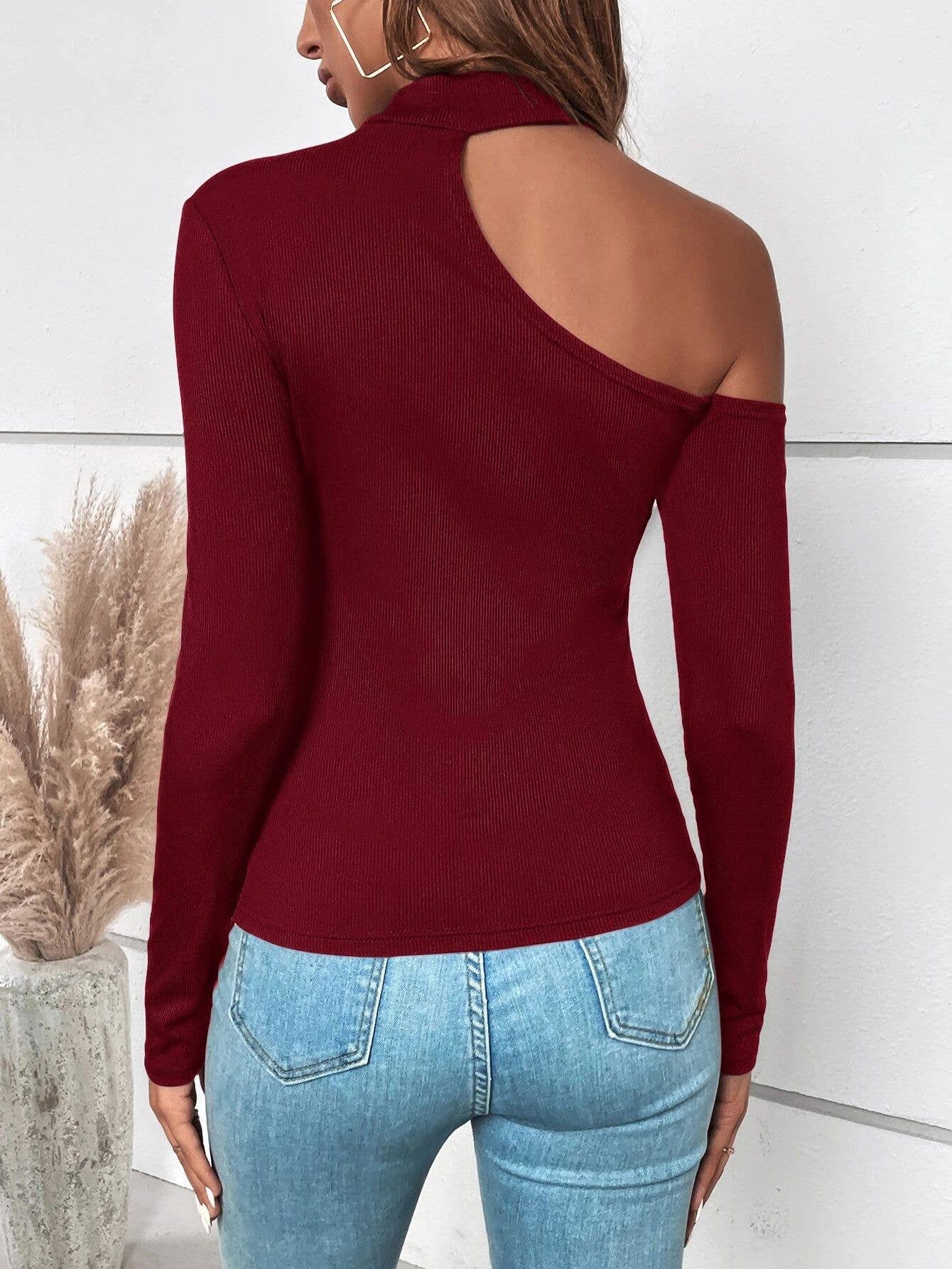 ASYMMETRICAL NECKLINE SOLID COLOR KNIT BASE