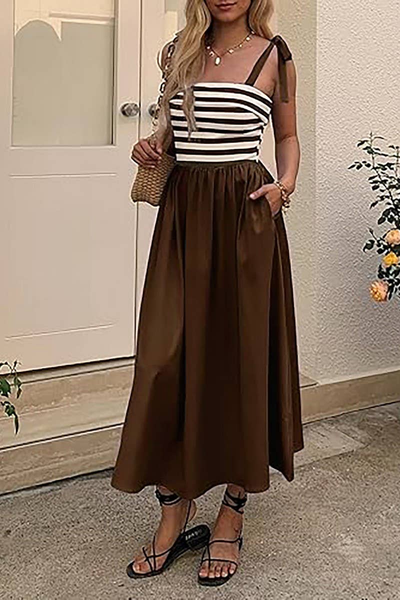 CWDMD5701_SLEEVELESS TIE POCKET STRIPED BEACH DRESS