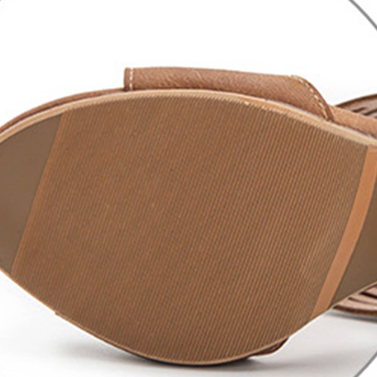 HOLLOW HIGH-HEELED SANDALS WITH THICK HEELS