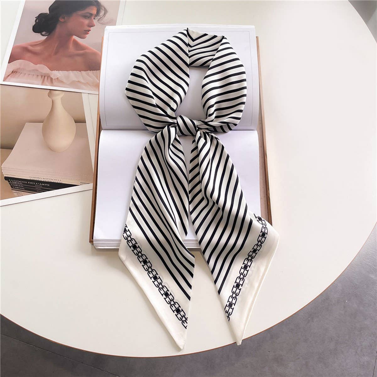 FASHIONABLE DOUBLE-LAYER RIBBON ANGLED HEAD SCARF