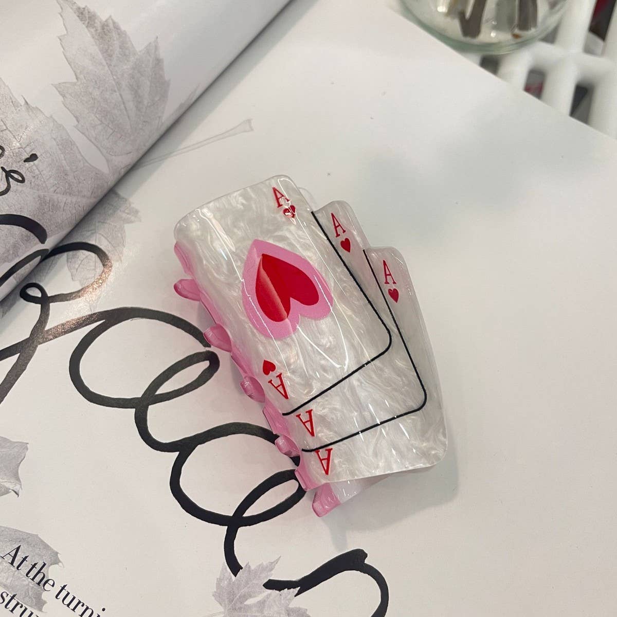 CWAHA4455_NEW CARTOON DOPAMINE ANGEL WINGS SHARK CLIP