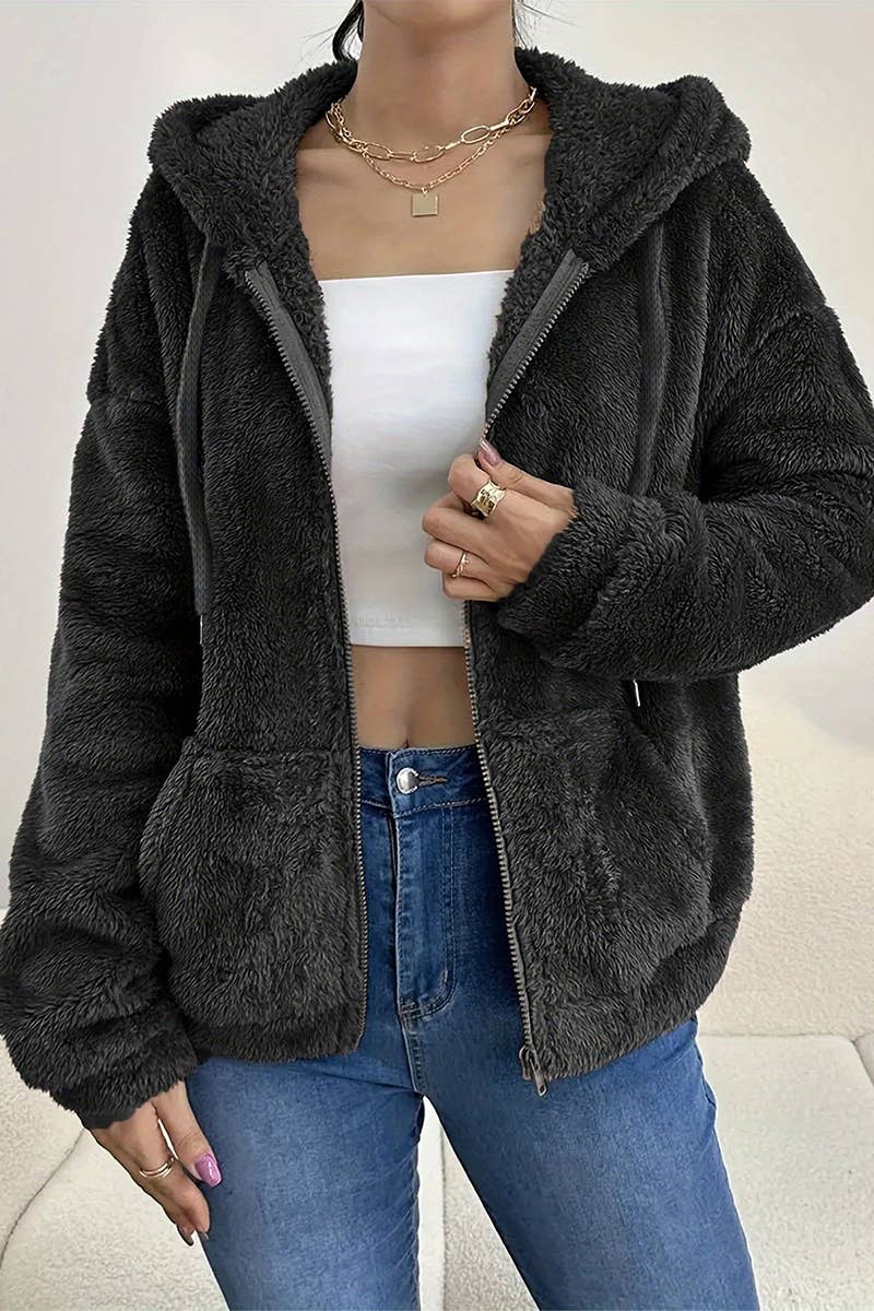 ALL-IN-ONE ZIP-UP COAT WITH SOLID COLORED POCKETS