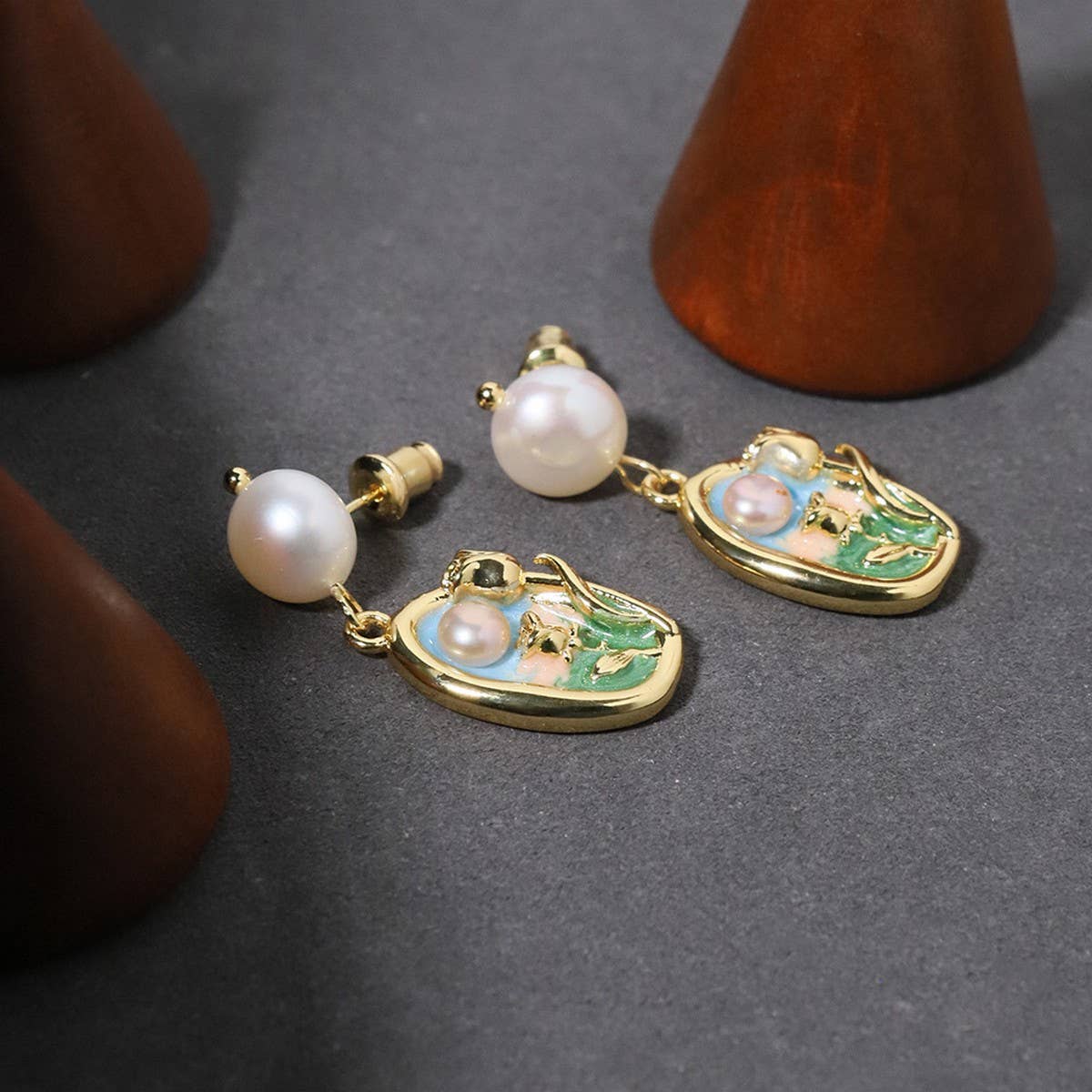 NEW HIGH-END RETRO LITERARY SUNSET PEARL EARRINGS