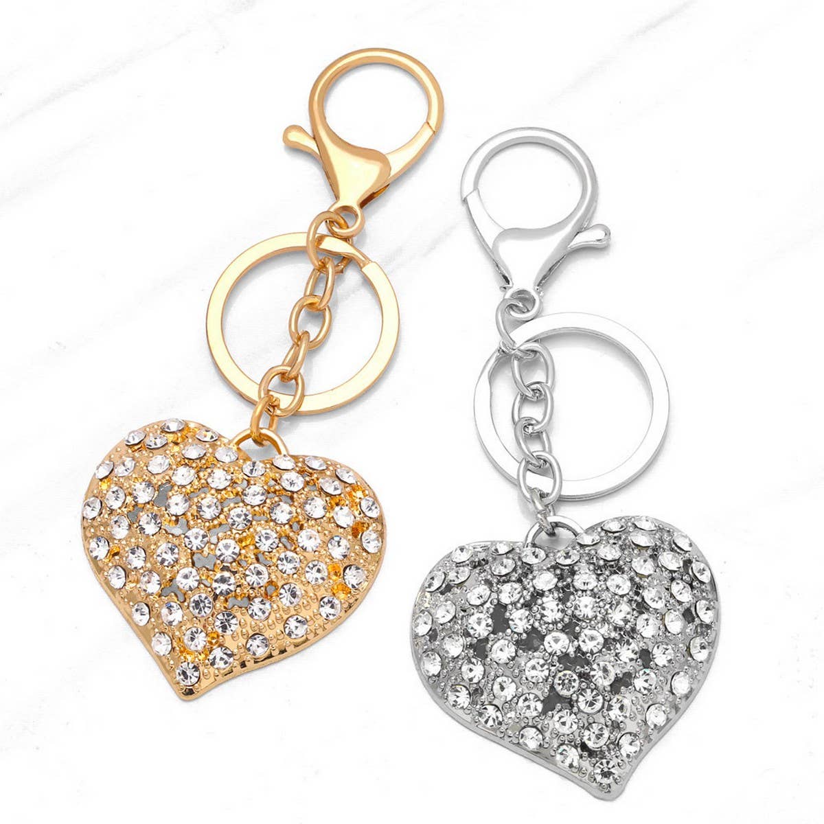 FASHIONABLE HEART-SHAPED CRYSTAL KEYCHAIN PENDANT