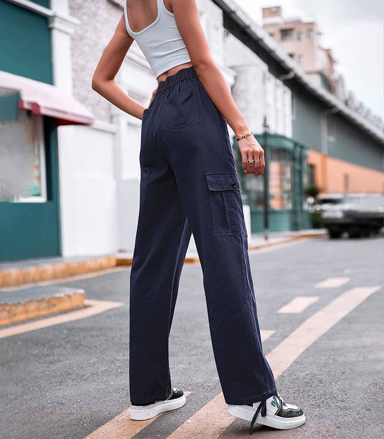 High-waisted,slimming,loose wide-leg cargo pants