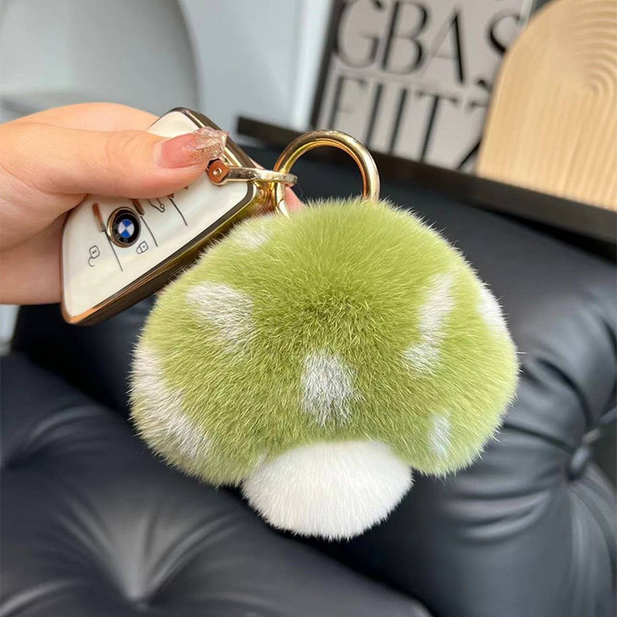 CUTE LITTLE MUSHROOM CAR KEYCHAIN BAG PENDANT