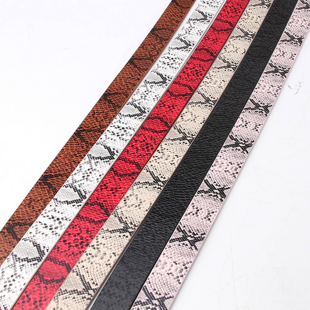 CWABE0937_SIMPLE DECORATIVE SNAKE PRINT BELT