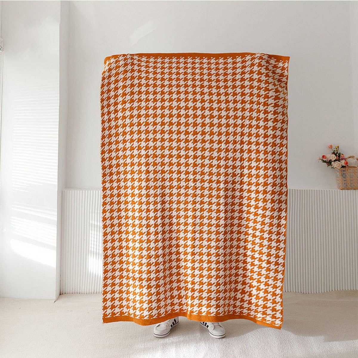 VERSATILE HOUNDSTOOTH KNITTED WOOL THROW BLANKET