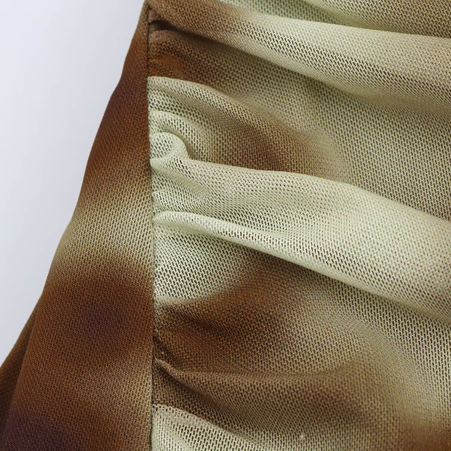 Fitted, irregular backless pleated printed dress