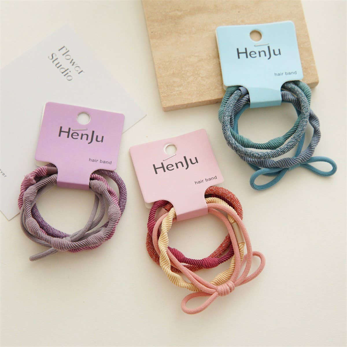 4 PIECES OF CANDY-COLORED SIMPLE HAIR TIES_CWAHA1130