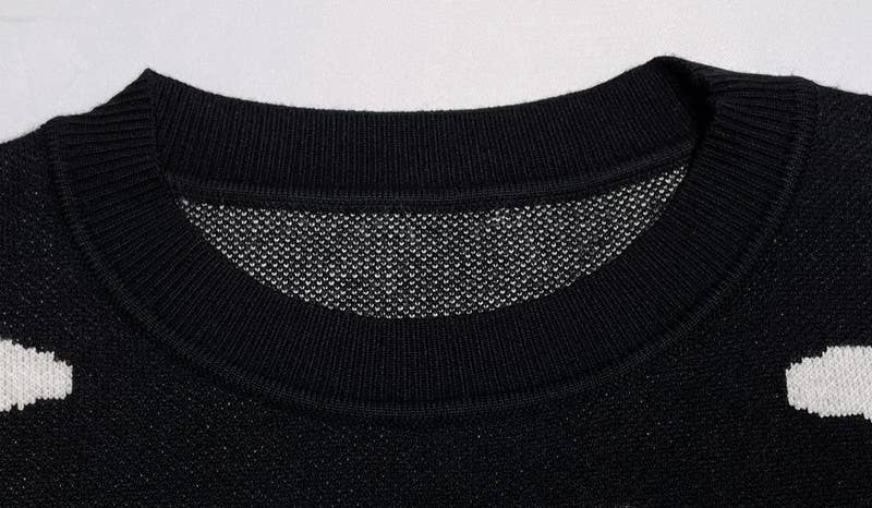 Round-neck cloud jacquard knitted sweater