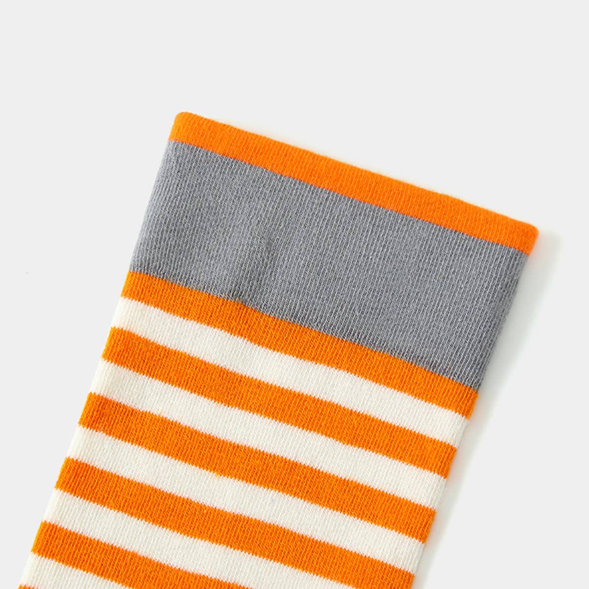 STREET SKATEBOARD STRIPED ATHLETIC SOCKS_CWMS0187