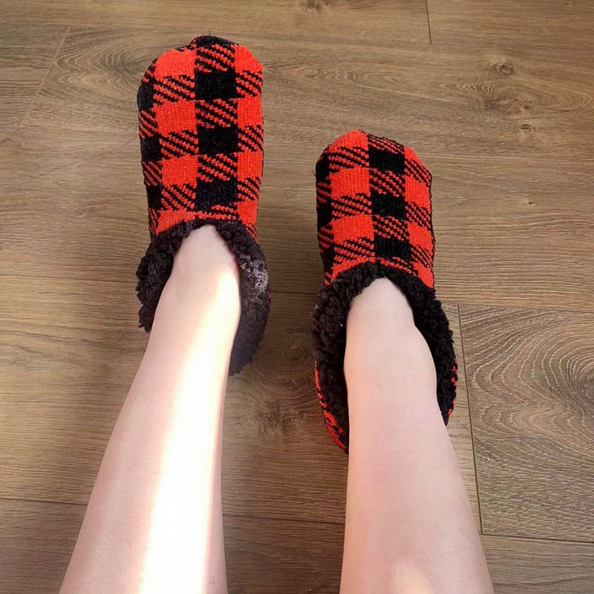 WINTER SNOWFLAKE SOFT-SOLED SOCKS SLIPPERS