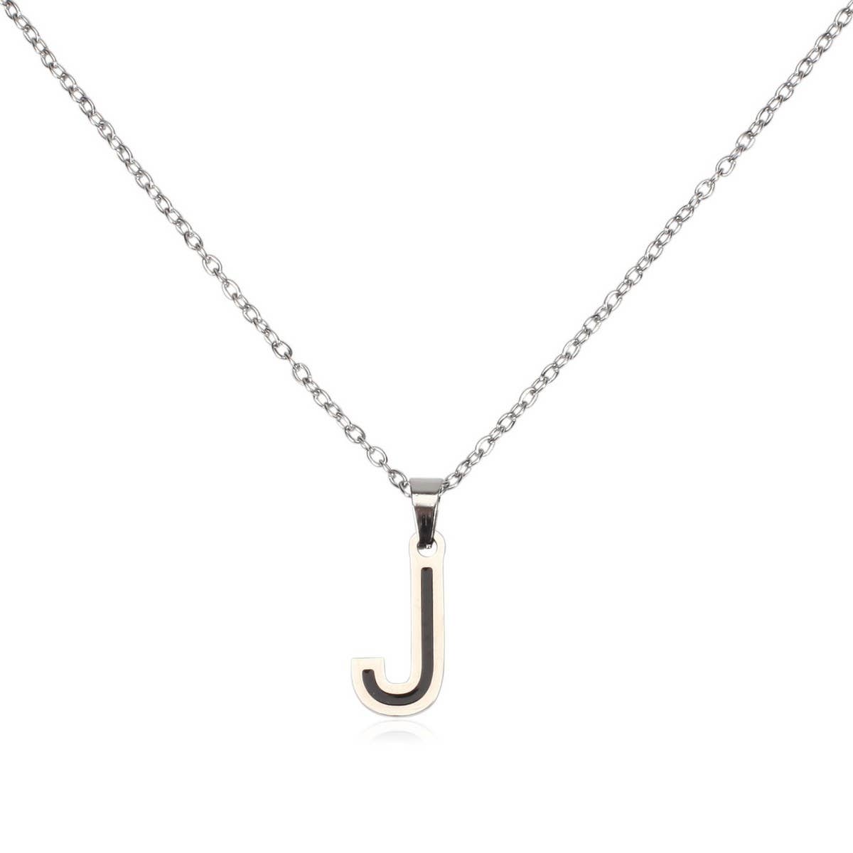 CWAJE05716_STAINLESS STEEL ALPHABET LETTER PENDANT NECKLACE