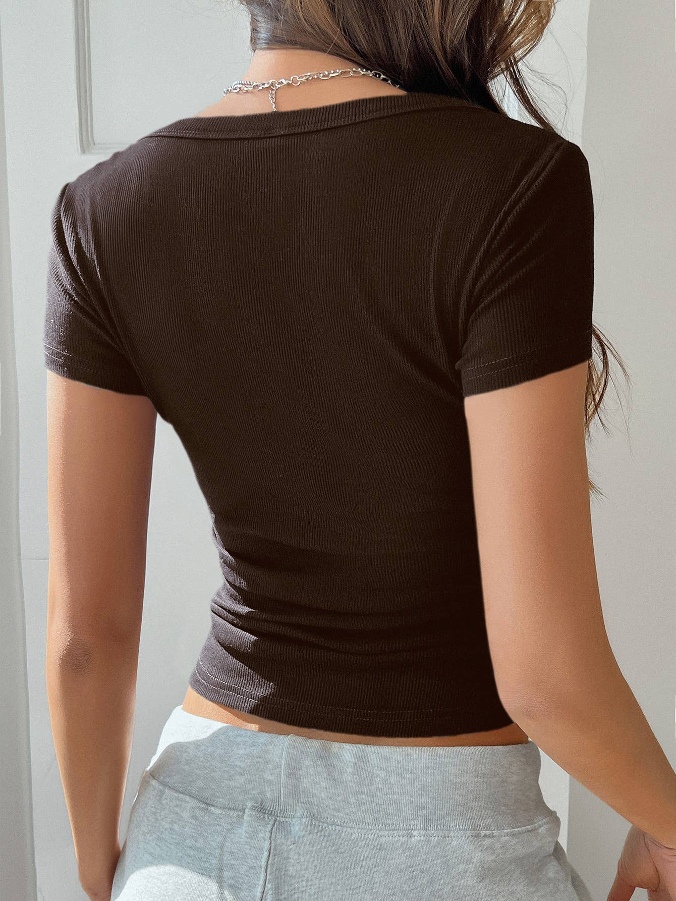 Threaded sexy solid color short-sleeved T-shirt