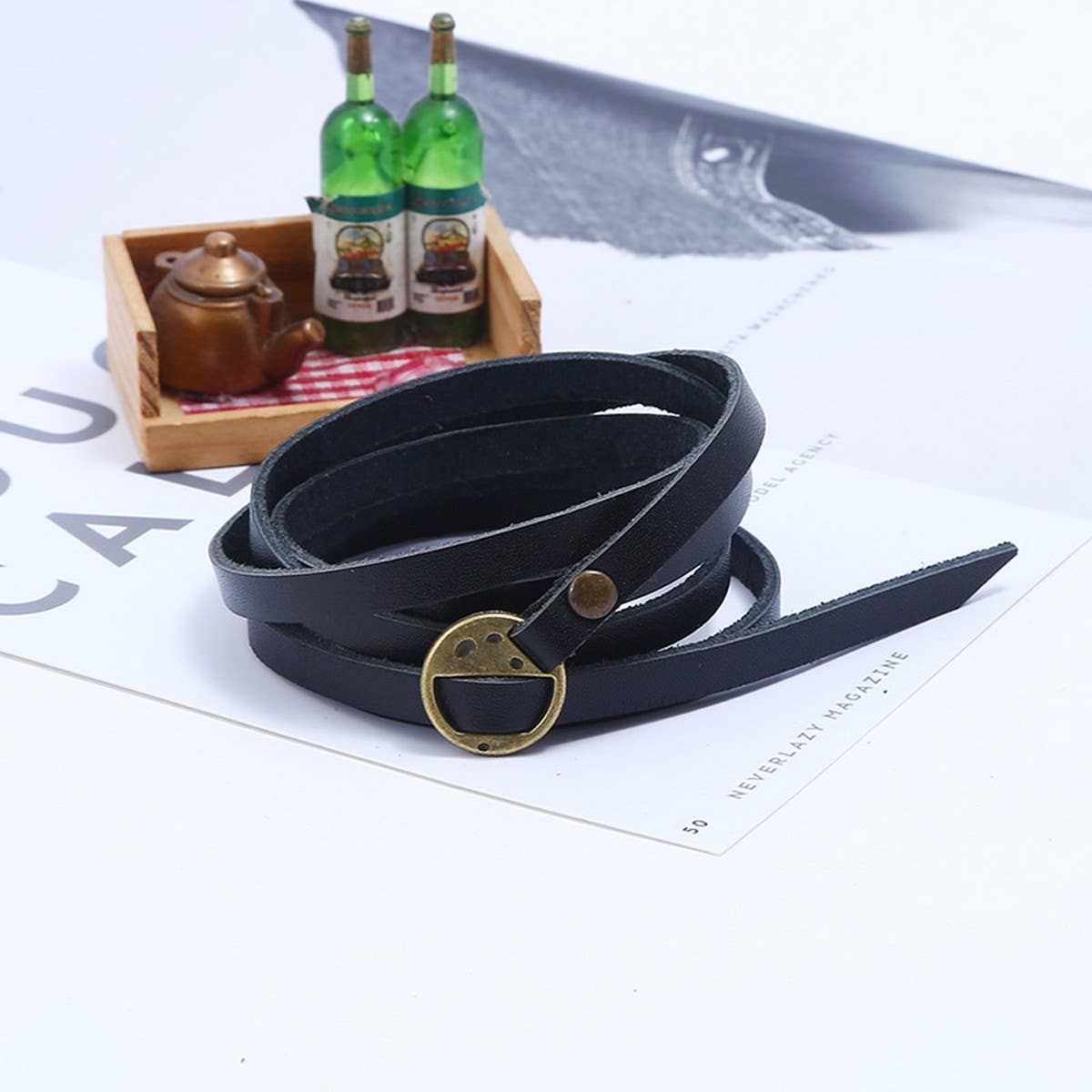 NEW FIVE-CIRCLE EMBOSSED LEATHER BRACELET