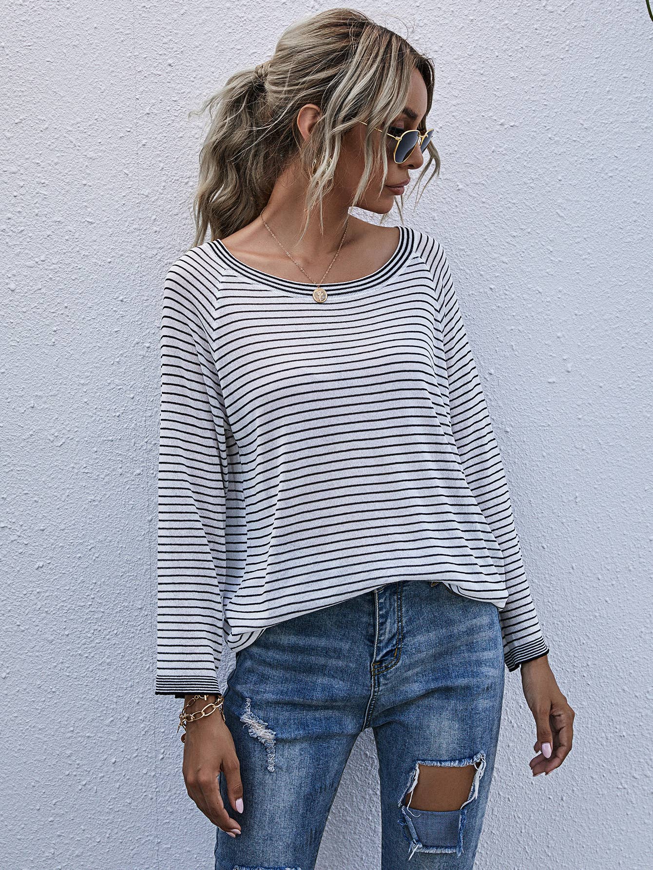 CWOSWL1153_Long Sleeve Round Neck Pullover Striped Sweater