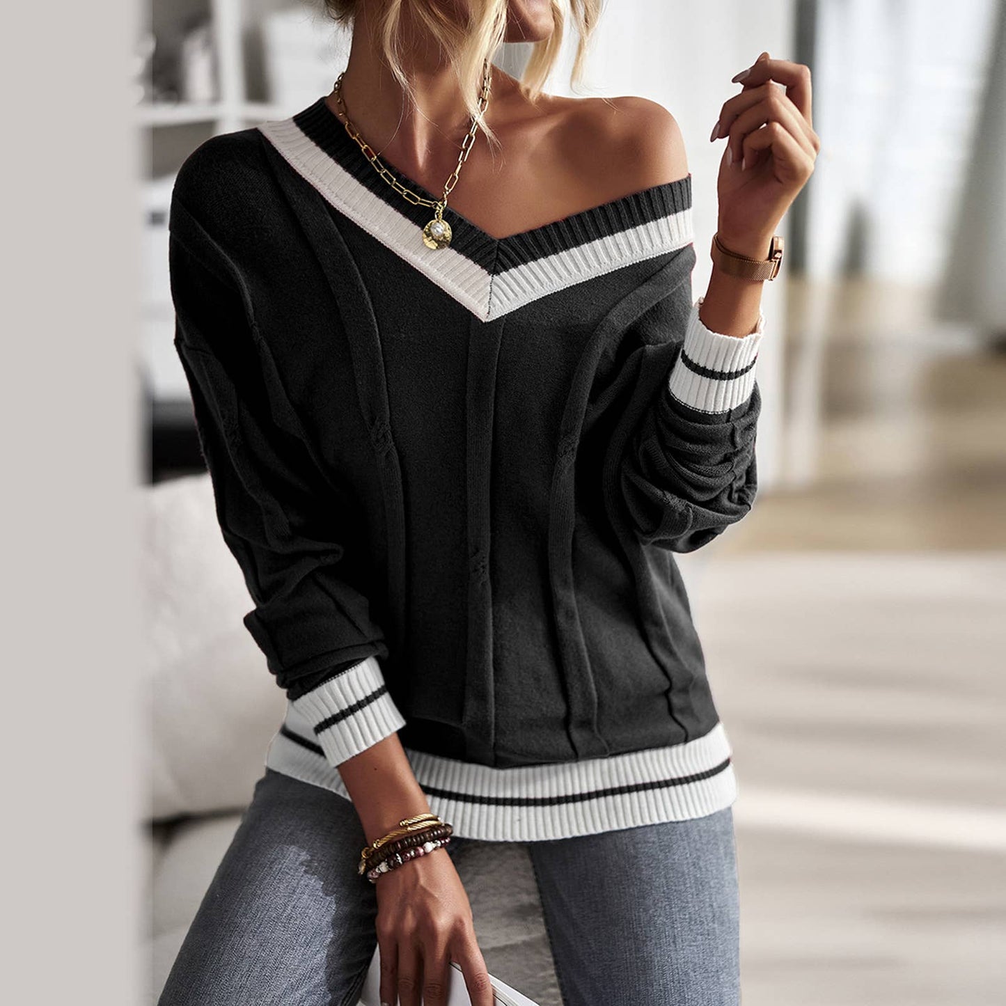 V-NECK COLOR CONTRAST PATCHWORK PULLOVER SWEATER