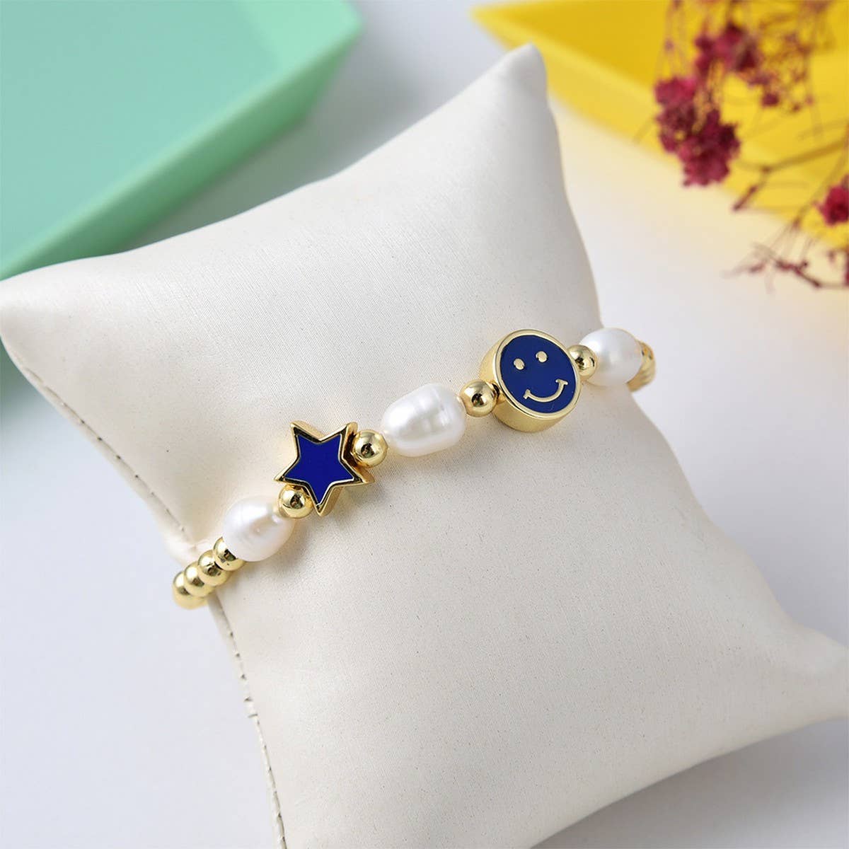 CWAJE4562_COLORFUL FIVE-POINTED STAR SMILEY FACE BRACELET
