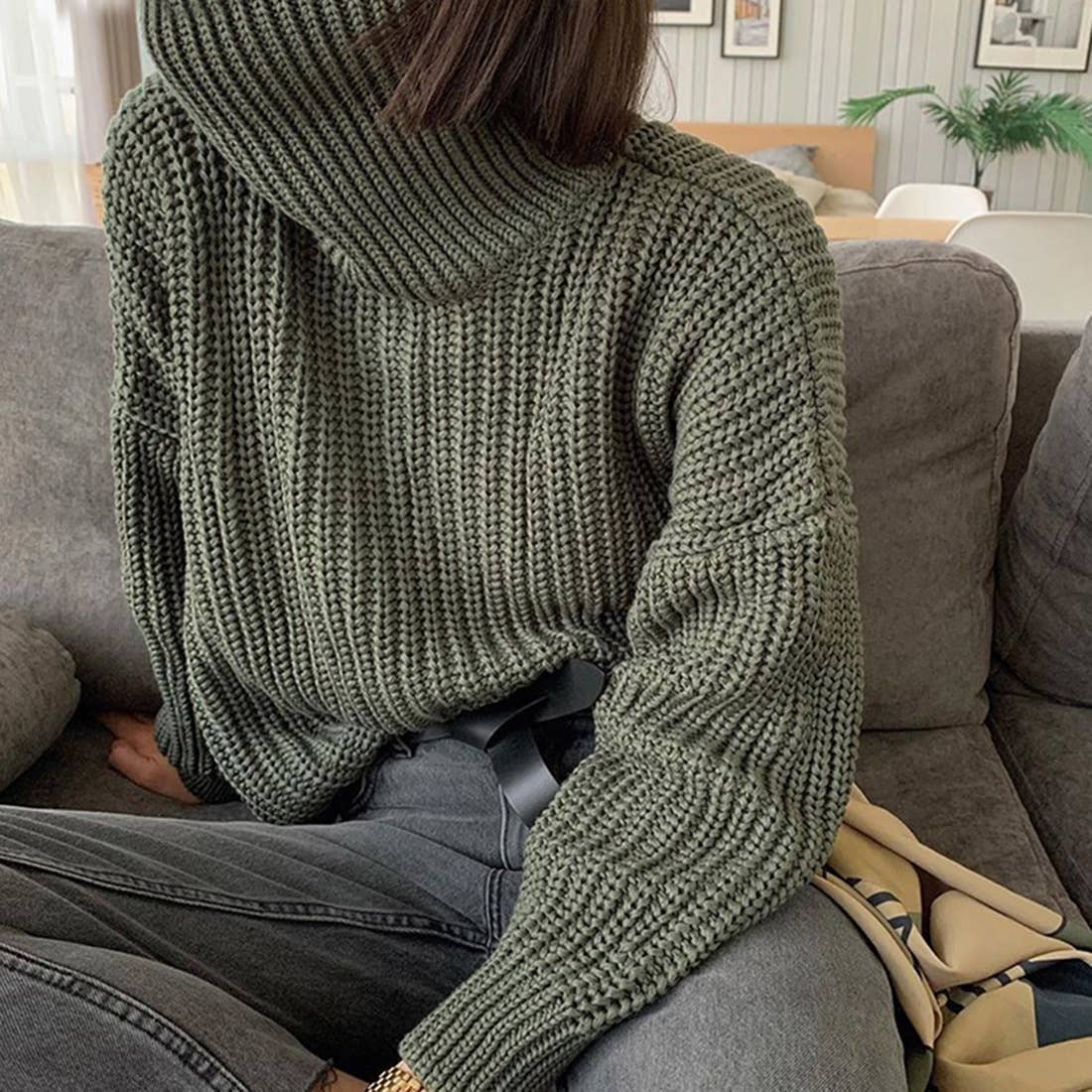 SOLID COLOR TURTLENECK BASIC COARSE KNIT SWEATER