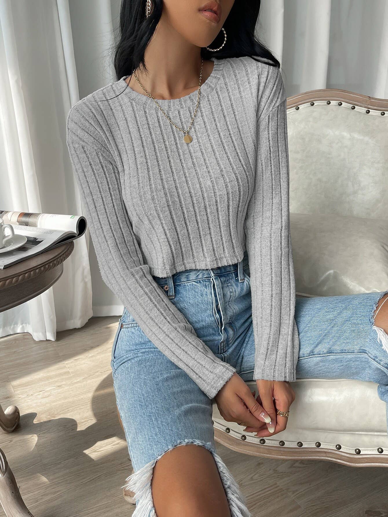 SIMPLE COMMUTER SOLID CROPPED CROP TOP