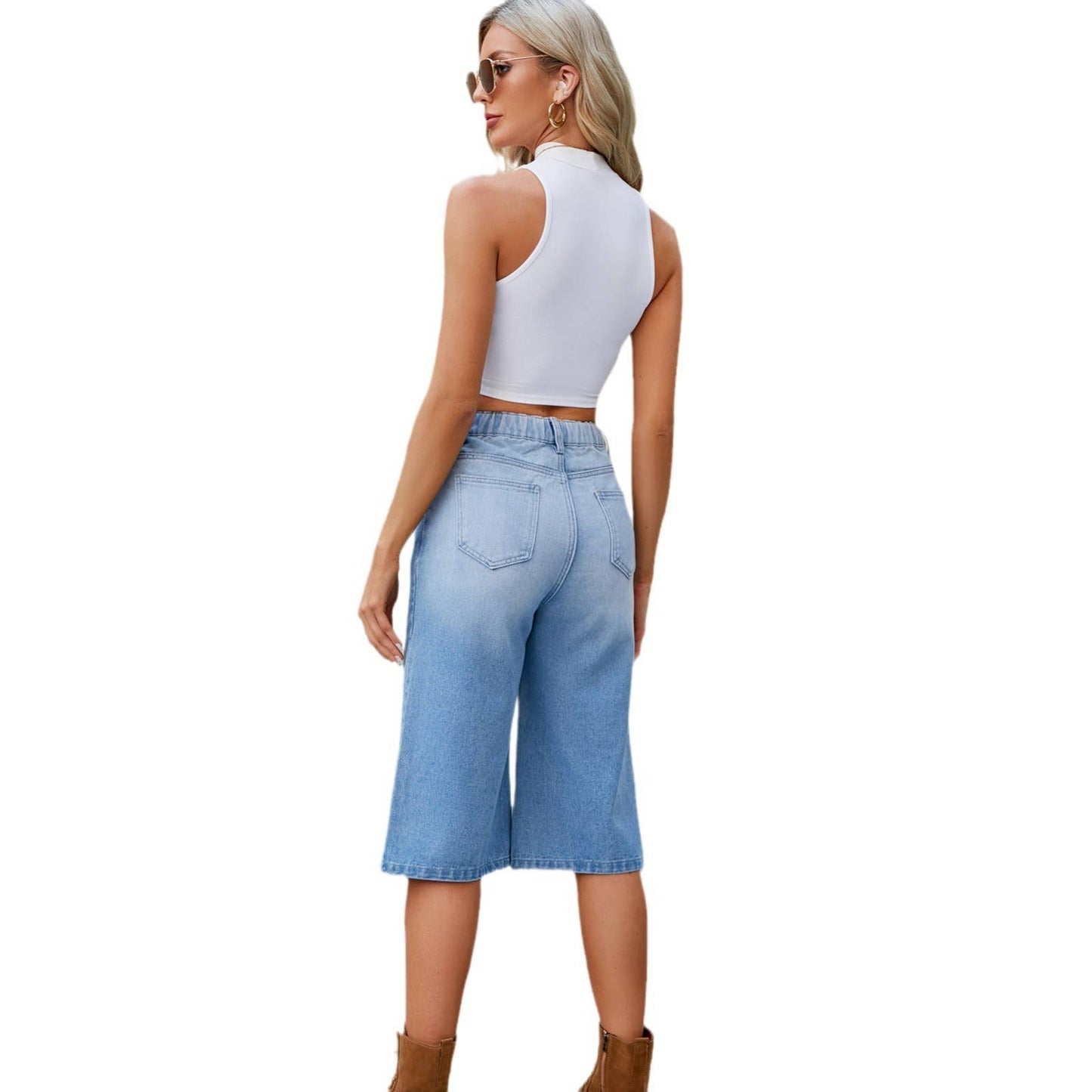 Washed elastic waist denim capri pants