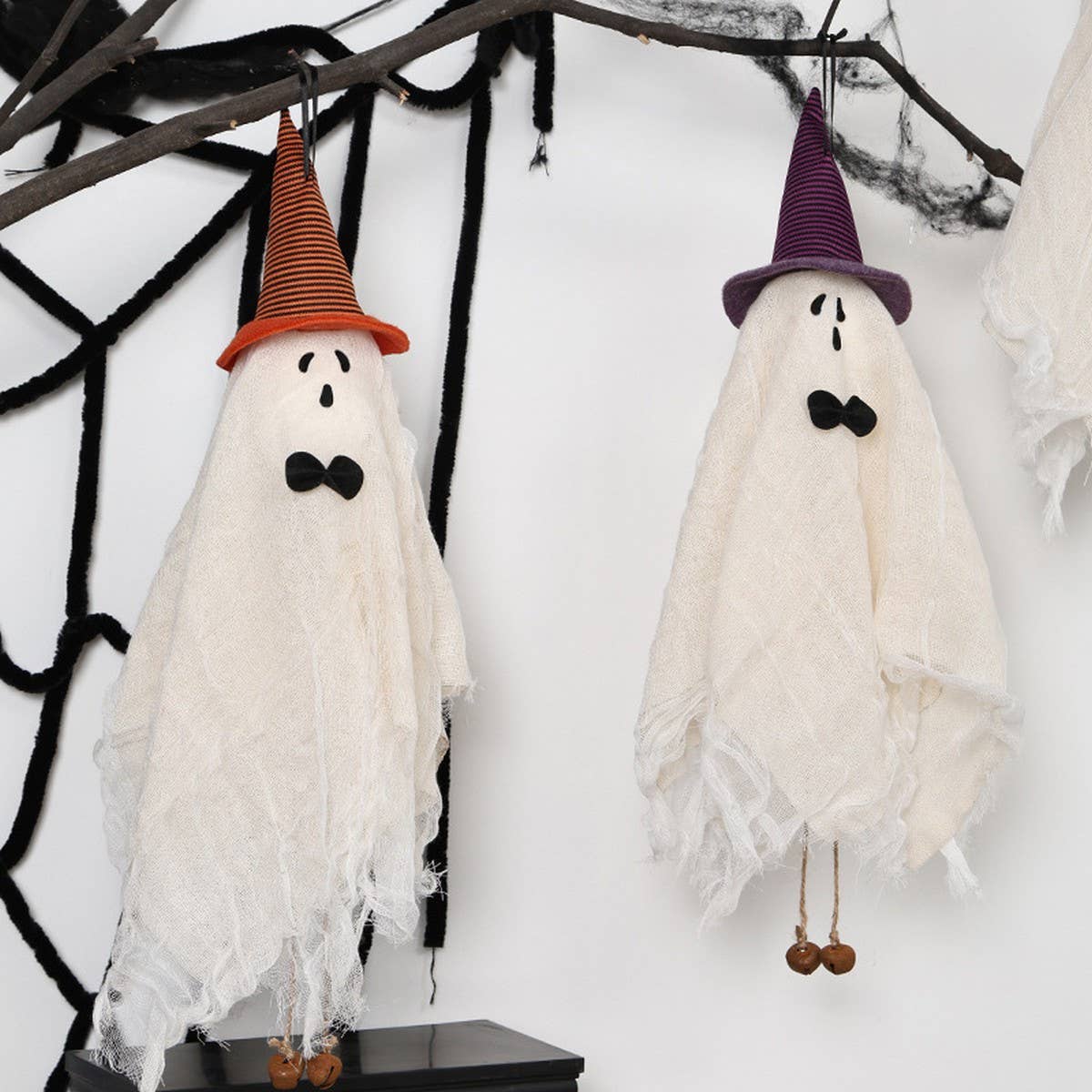 Hanging White Witch Ghost Halloween Prop_CWMM9876