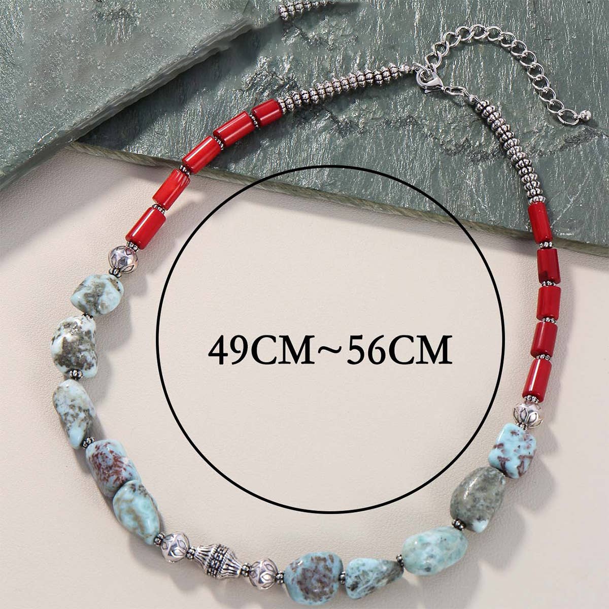 VINTAGE BEADED NECKLACE