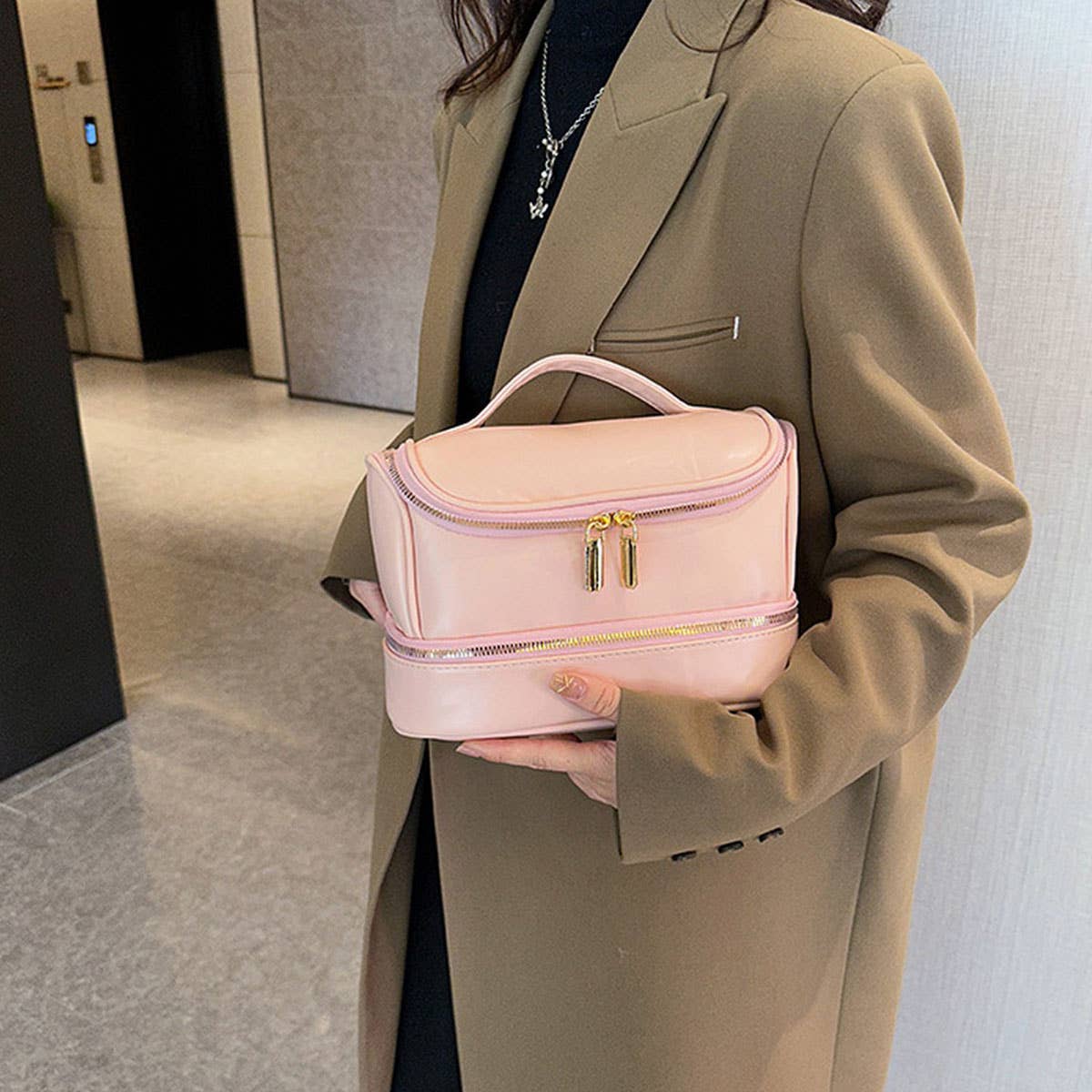 NEW FASHION PORTABLE LARGE CAPACITY COSMETIC BAG_CWAB4478