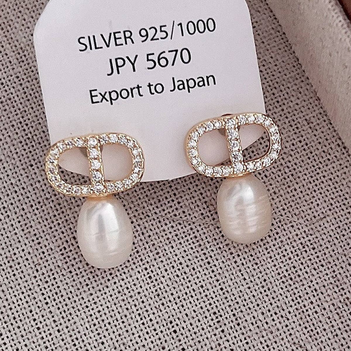 FRESHWATER PEARL PIG NOSE EARRINGS