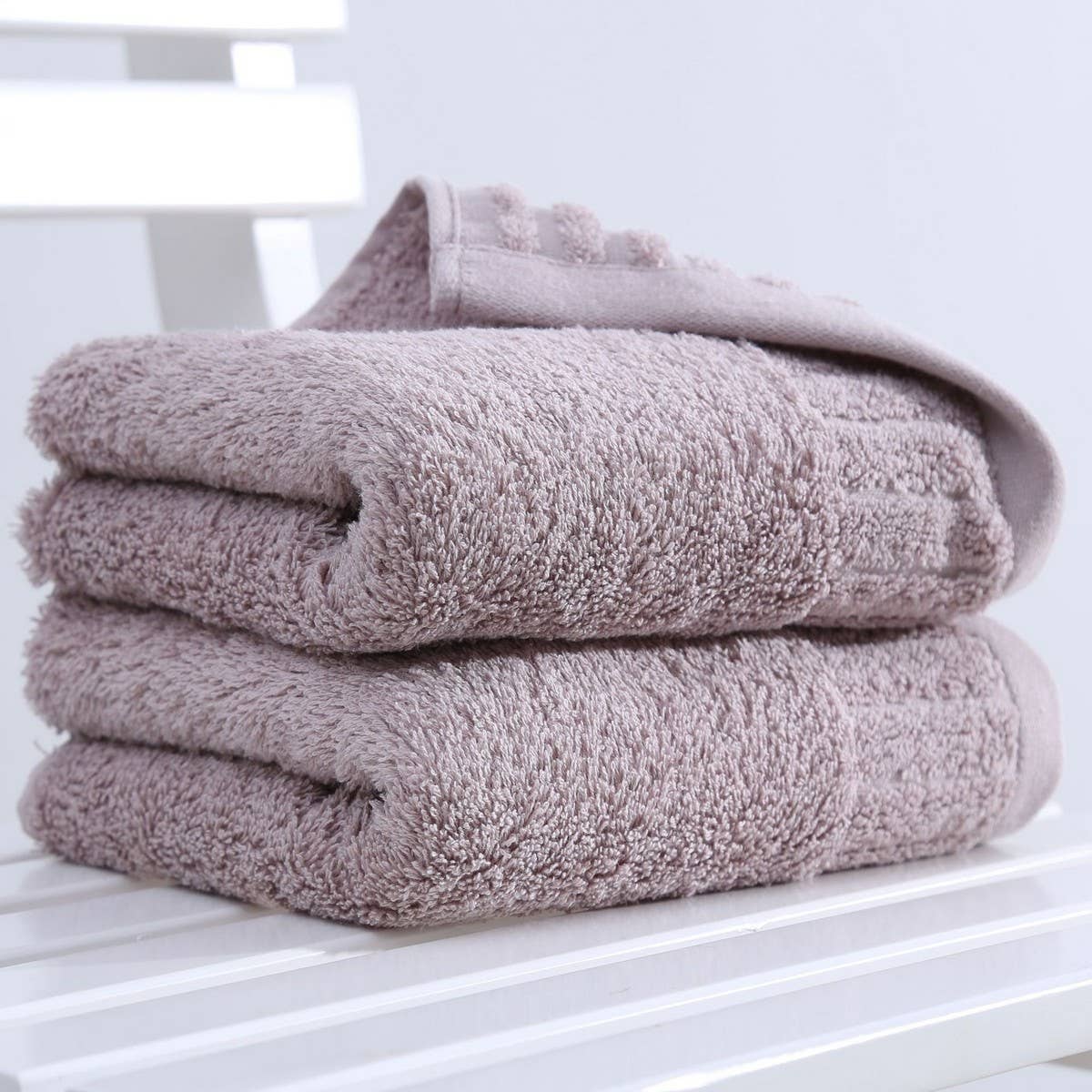 THICK AND SOFT LONG-STAPLE COTTON TOWEL FOR ADULTS