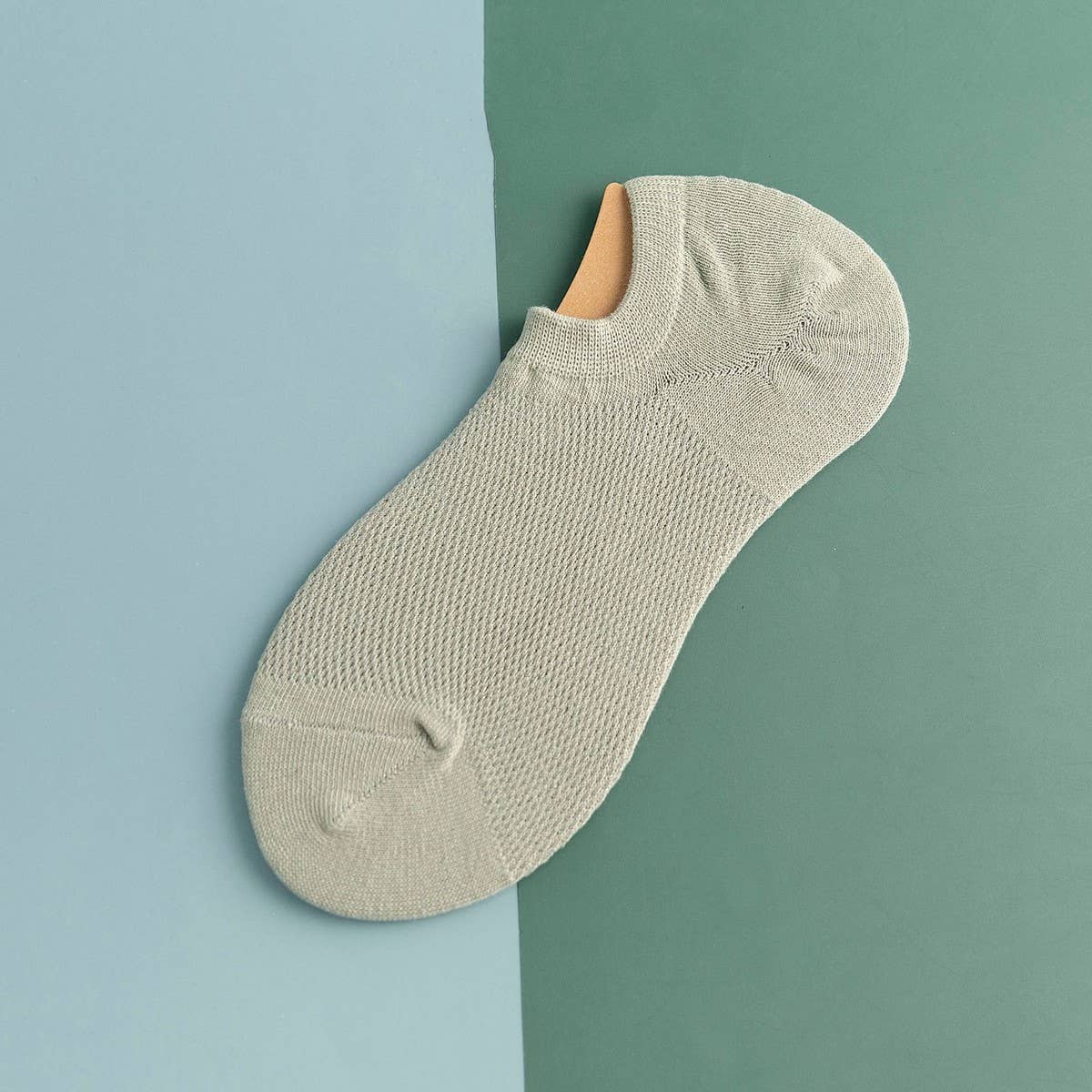NEW MEN'S ANTI-SLIP MESH INVISIBLE SOCKS