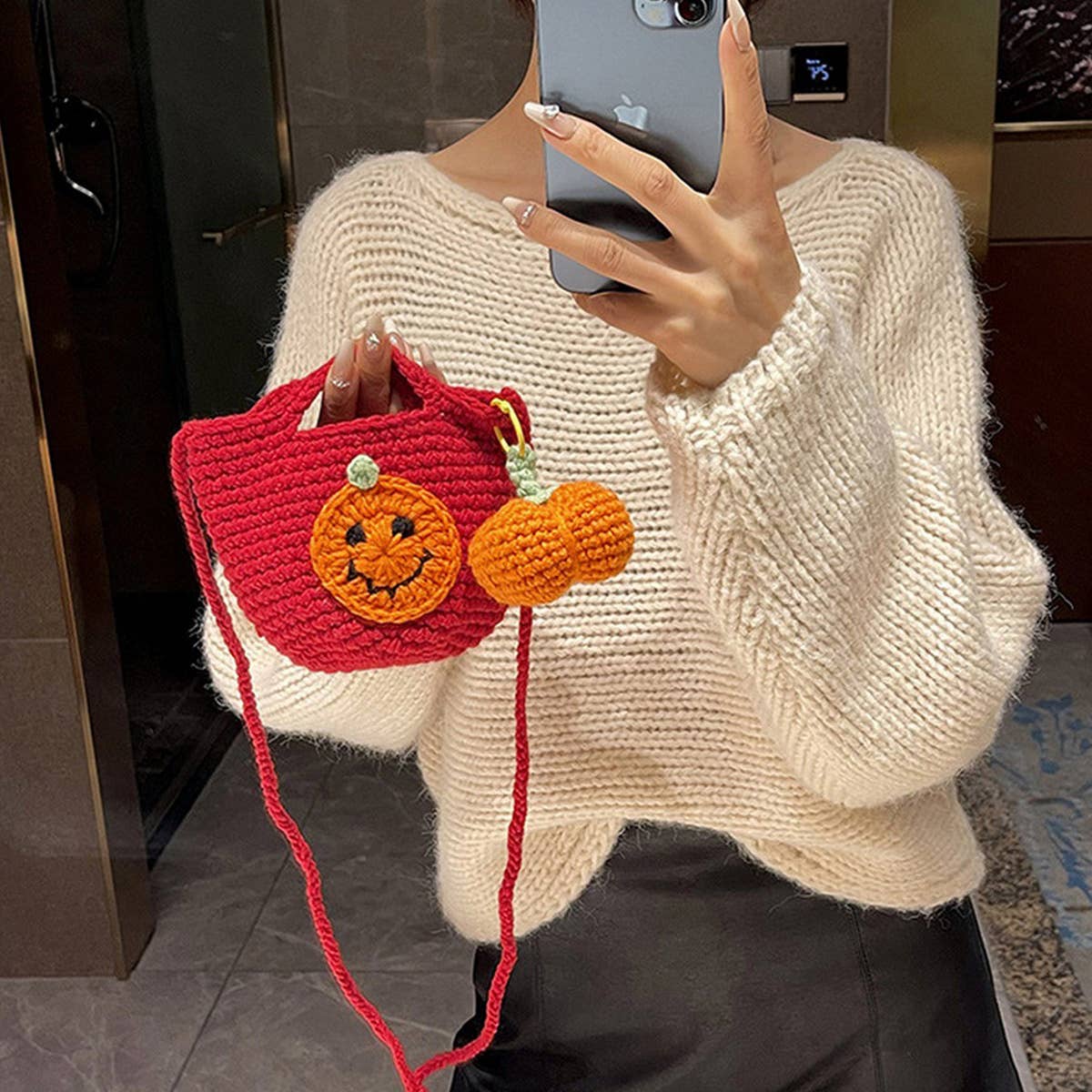 CROCHET CUTE MINI BUCKET BAG_CWAB2416